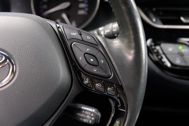 Toyota C-HR 1.8 Hybrid 122pk CVT First Edition | Navvi | App Connect | Climate | Adaptive Cruise | Camera | Keyless | Winter Pakket | Trekhaak