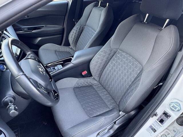 Toyota C-HR 2.0 Hybrid Team D I APPLE CAR I ADP.CRUISE I CAMERA I