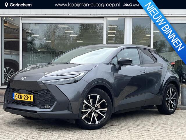 Toyota C-HR 2.0 Plug-in Hybrid 220 First Edition l 360 camera l elektrische achterklep l stoel / stuur-verwarming l nette en complete auto!