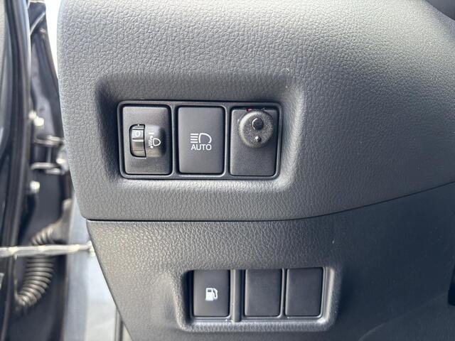 Toyota C-HR 2.0 Hybrid Dynamic l Apple Carplay/Android Auto l Cruise control adaptief l Dodehoek detectie l