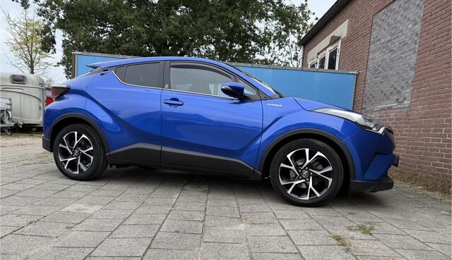 Toyota C-HR 1.8 Hybrid Dynamic Keyless entry + starten, Navigatiesysteem