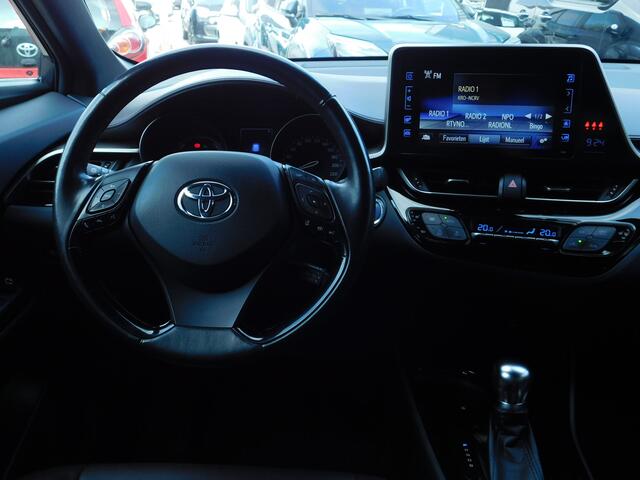 Toyota C-HR 1.8 Hybrid Executive LED | Trekhaak