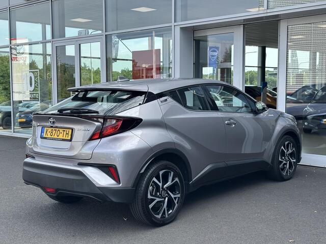 Toyota C-HR 1.8 Hybrid Dynamic Apple/Android Carplay | Navigatie | Parkeersensoren voor+achter | 18 inch lichtmetalen velgen