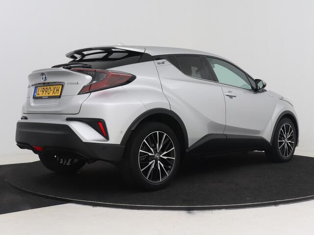 Toyota C-HR 1.8 Hybrid Executive | Dealer onderhouden | JBL | Dodehoek detectie | Stoel+stuurverwarming | Parkeersensoren voor+achter met assistent | Full LED verlichting | Navigatie | Climate Control |