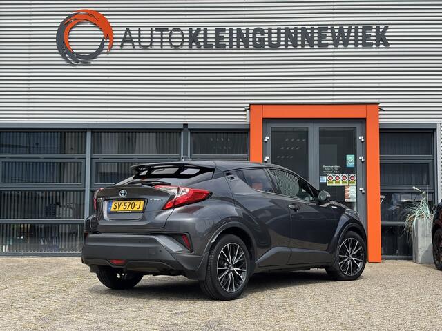 Toyota C-HR 1.8 Hybrid Dynamic / NL auto / Trekhaak Afneembaar / Camera / Navi / Stoelverwarming /