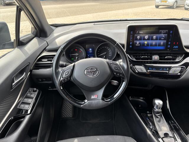 Toyota C-HR 1.8 Hybrid Dynamic / NL auto / Trekhaak Afneembaar / Camera / Navi / Stoelverwarming /