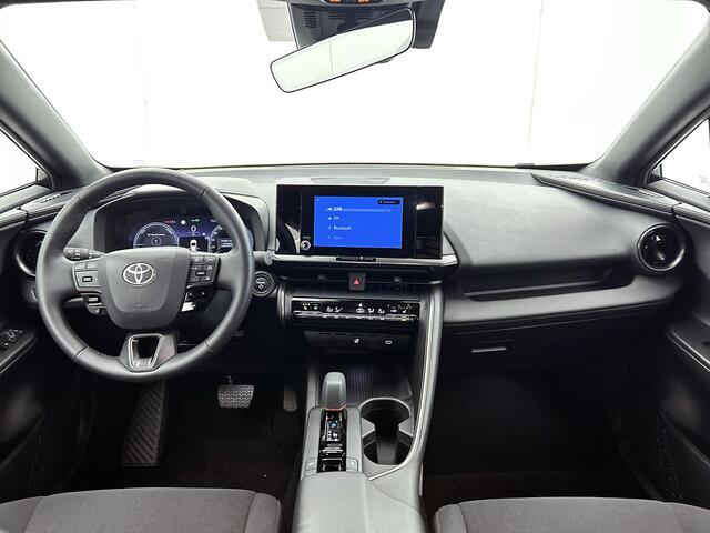 Toyota C-HR 2.0 Plug-in Hybrid 220 Dynamic | BTW voertuig | Stoel+stuurverwarming | Dodehoek detectie | Parkeersensoren voor+achter | Navigatie | Apple CarPlay/Android Auto |