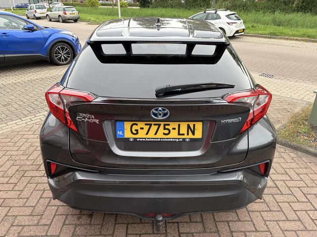 Toyota C-HR 1.8 Hybrid Style | Parkeersensoren voor/ achter | Stoelverwarming