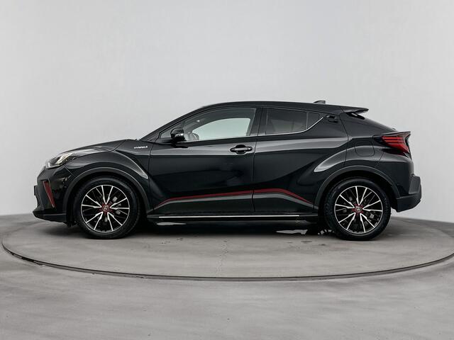 Toyota C-HR 1.8 Hybrid Executive VOL | Parkeersensoren V+A | JBL | Blindspot | Stuur/Stoelverwarming |