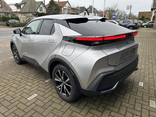 Toyota C-HR 2.0 Plug-in Hybrid 220 Dynamic