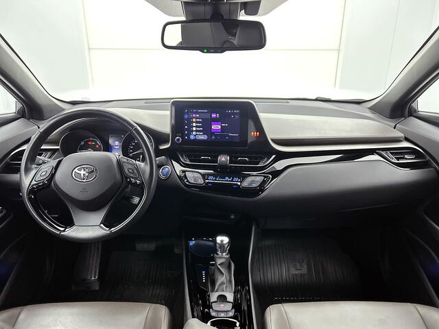 Toyota C-HR 1.8 Hybrid Executive | Full LED | Stoel + Stuurverwarming | Half Leder | Blindspot | PDC voor en achter |