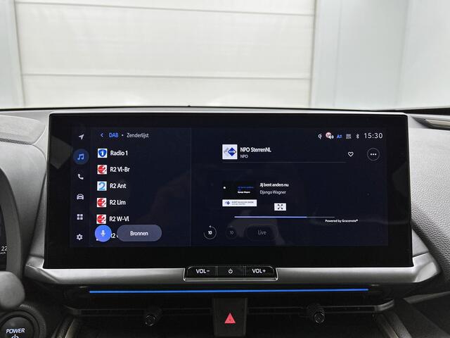Toyota C-HR 2.0 Plug-in Hybrid 220 Executive | BTW voertuig | JBL | Dodehoek detectie | Stoel+stuurverwarming | Memory Seat | Full LED Verlichting | Groot Scherm | Dodehoek detectie | Elektrische achterklep | Parkeersensoren voor+achte