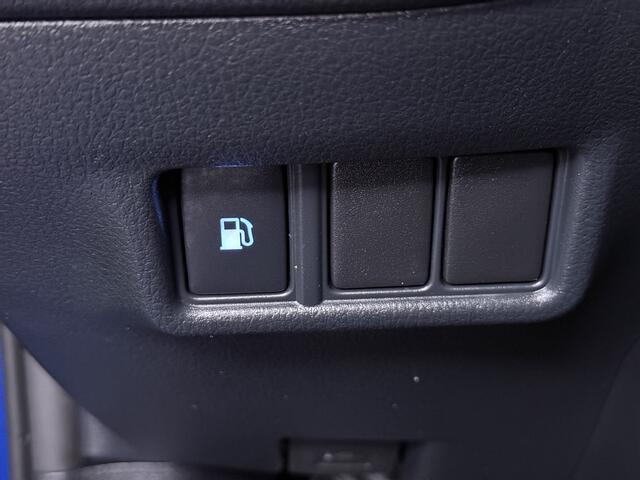 Toyota C-HR 1.8 Hybrid Dynamic | Navigatie | Trekhaak | PDC |