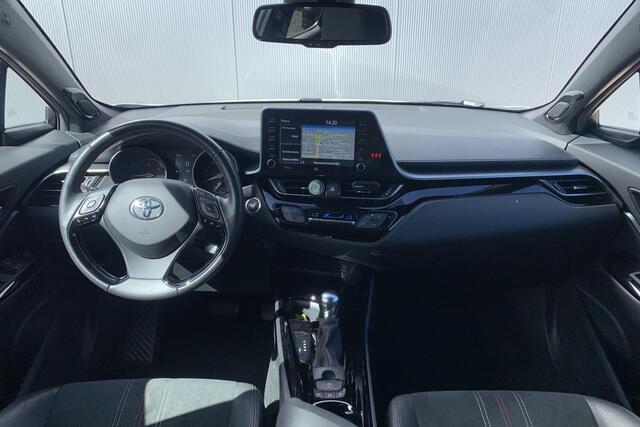 Toyota C-HR 2.0 Hybrid GR-Sport / Stuur en Stoelverwarming / JBL Audio / Parkeersensoren / Camera /