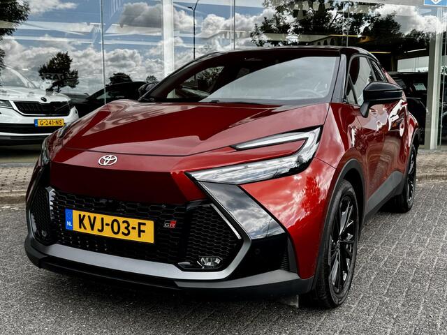 Toyota C-HR 2.0 Plug-in Hybrid 220 GR SPORT | Digitale Binnenspiegel | Dode Hoek Detectie | HUD | Adaptive CC | GR stoelen | Smart Phone Entry | Camera |