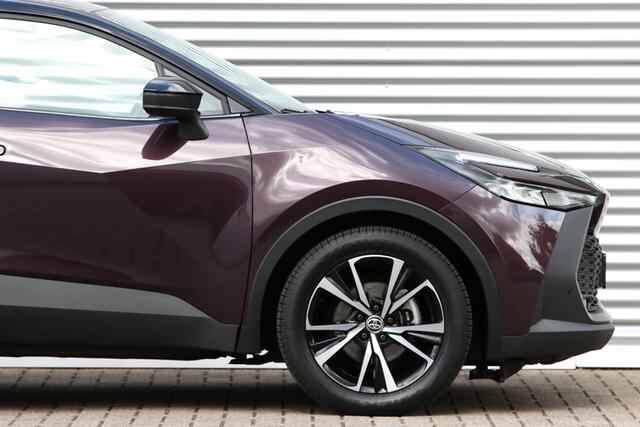 Toyota C-HR 1.8 Hybrid 140 Dynamic Plus Bi-Tone