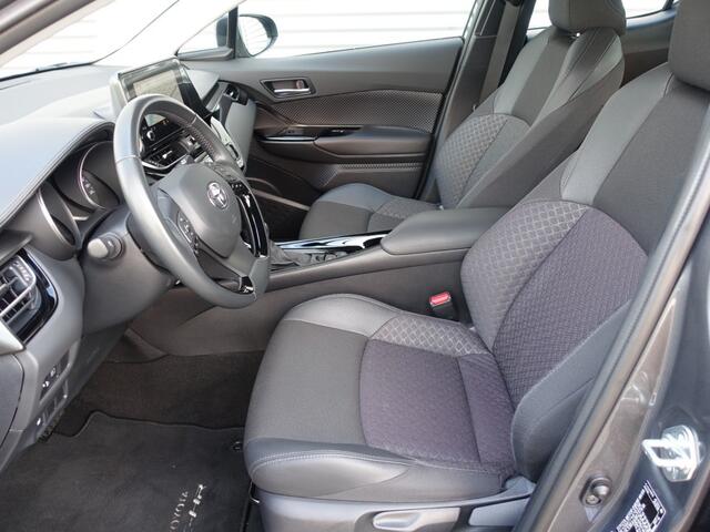 Toyota C-HR 1.8 Hybrid Dynamic I NL-Auto I 100% dealer I 10 jaar garantie I LED I Android/Apple I