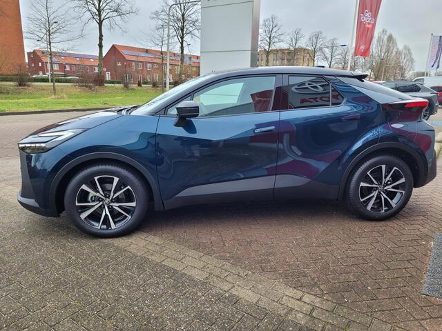 Toyota C-HR 2.0 Plug-in Hybrid 220 Dynamic