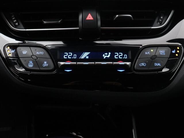 Toyota C-HR 1.8 Hybrid Dynamic+ Limited | Parkeersensoren | Stoel en stuurwiel verwarmd | LM velgen | Cruise Control Adaptief | Climate Control | Camera |