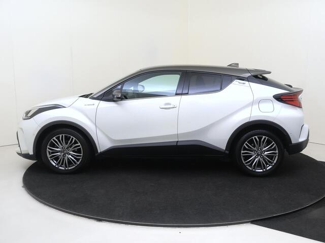 Toyota C-HR 2.0 Hybrid Executive AUTOMAAT | airco automatisch | Apple Carplay/Android | bots herkenning en activatie | cruise control adaptief | dodehoek detectie | full-LED koplampen | lederen bekleding | lichtmetalen velgen 18" | navigatiesysteem full map |