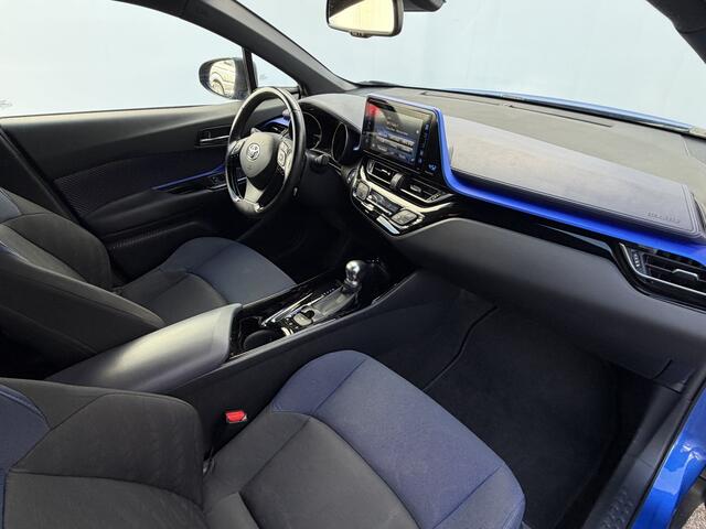 Toyota C-HR 1.8 Hybrid Bi-Tone Trekhaak Camera Nav/Cruise Stoelverw Voll.Onderhouden!