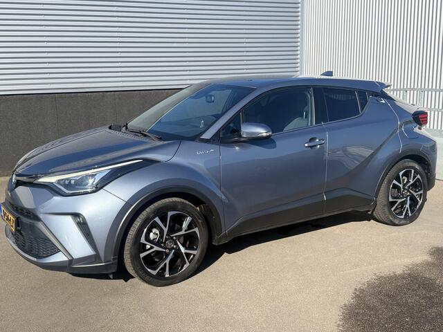 Toyota C-HR 2.0 Hybrid First Edition Aut. 184PK Trekhaak, Navigatie, Stoelverwarming, PDC, Adaptieve cruise control, Nieuw geleverd en dealeronderhouden, Smart Key