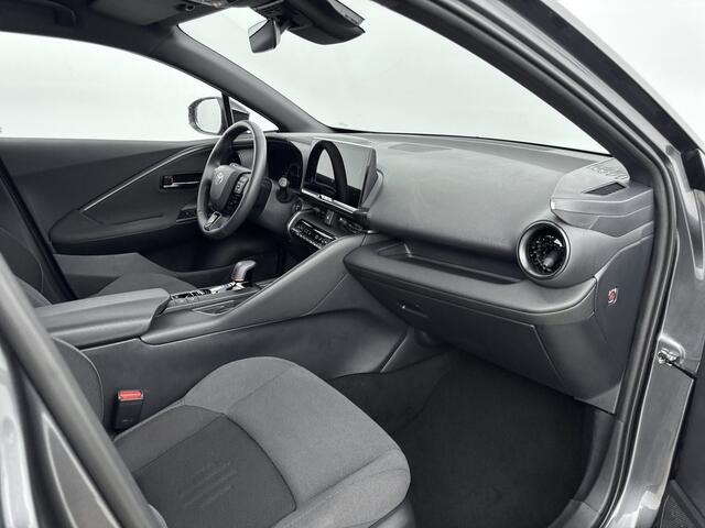 Toyota C-HR 1.8 Hybrid 140 First Edition | Voorruit-Stuur-Stoelverwarming | Blindspot | Parkeersensoren V+A |