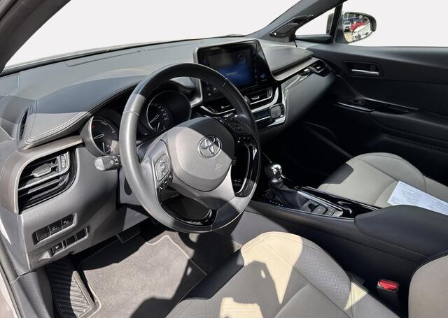 Toyota C-HR 1.8 Hybrid Dynamic Sport