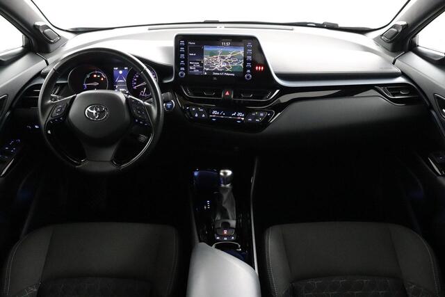 Toyota C-HR 2.0 Hybrid Business Plus | Trekhaak | Apple Carplay/Android Auto | Stoelverwarming | | Parkeersensoren |