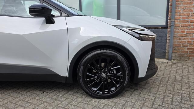 Toyota C-HR 2.0 Hybrid 200 GR SPORT Première Edition Panoramadak, Afn Trekhaak, JBL, 19" Black, Parelmoer.