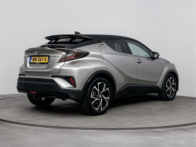 Toyota C-HR 1.8 Hybrid Bi-Tone Plus | JBL Audio | Parkeersensoren | Navigatie |