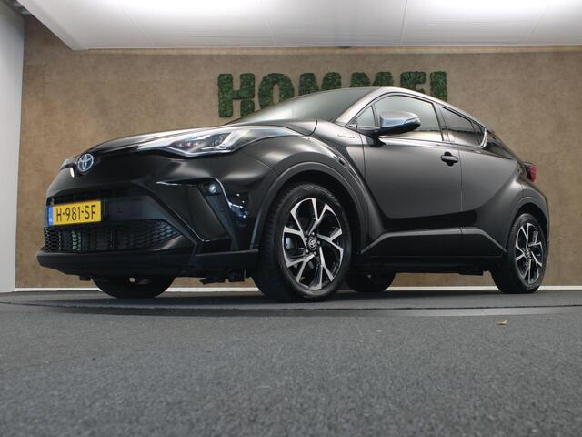Toyota C-HR 2.0 Hybrid First Edition - ORIGINEEL NEDERLANDSE AUTO - DEALER ONDERHOUDEN - PARKEERSENSOREN VOOR EN ACHTER - DODEHOEK DETECTIE - JBL GELUIDINSTALLATIE - STOELVERWARMING - KEYLESS ENTRY & START - APPLE CARPLAY/ANDROID AUTO