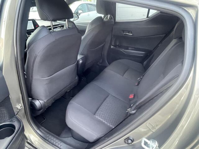 Toyota C-HR 1.8 Hybrid Style Bi-tone Premium Pack Trekhaak