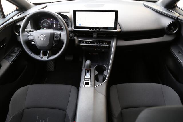 Toyota C-HR 1.8 Hybrid 140 Dynamic Bi-Tone Navi Camera LED ACC