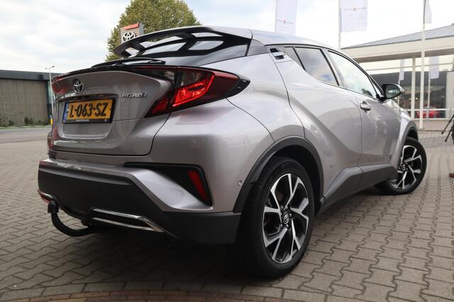 Toyota C-HR 2.0 Hybrid First Edition Trekhaak | Blindspot | Stuur en stoelverwarming