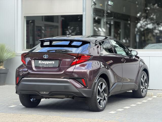 Toyota C-HR 1.8 Hybrid Executive | GEEN AFLEVERKOSTEN | JBL Audiosysteem, Dodehoekdetectie, All-season banden