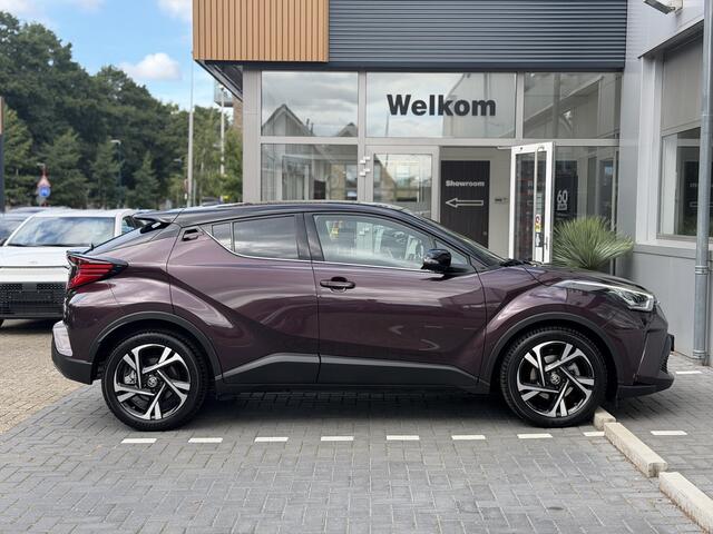 Toyota C-HR 1.8 Hybrid Executive | GEEN AFLEVERKOSTEN | JBL Audiosysteem, Dodehoekdetectie, All-season banden