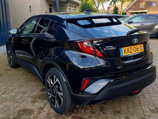 Toyota C-HR 1.8 Hybrid Dynamic all- in prijs!