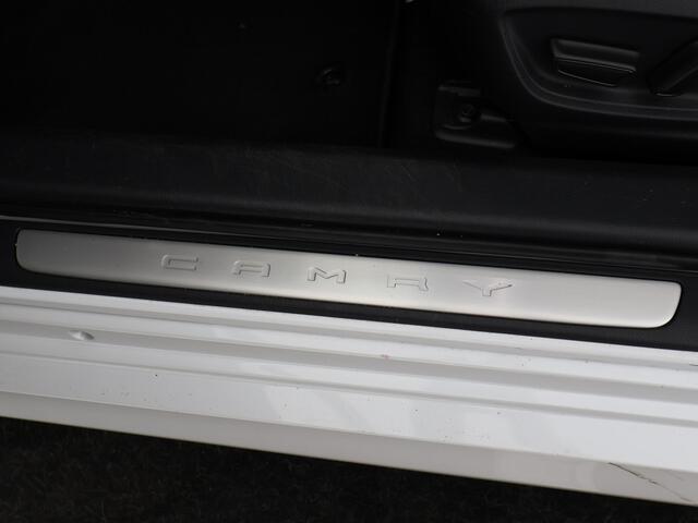 Toyota CAMRY 2.5 Hybrid Executive | Lederen bekleding | Premium uitgevoerd |