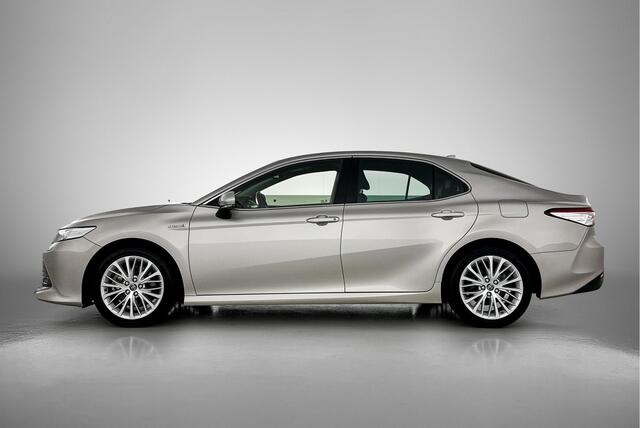 Toyota CAMRY 2.5 Hybrid Executive | 1e Eigenaar | Nieuw Geleverd & Onderhouden | Leder | LED | Navigatie | Elektrische Stoelen | sa