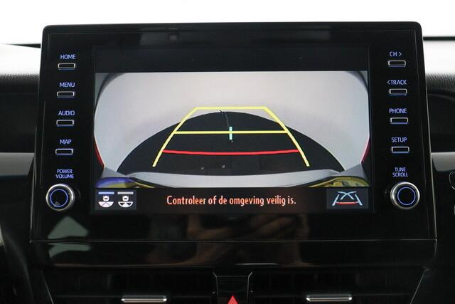 Toyota CAMRY 2.5 Hybrid Dynamic | Leder bekleding | Parkeer sensoren voor en achter |