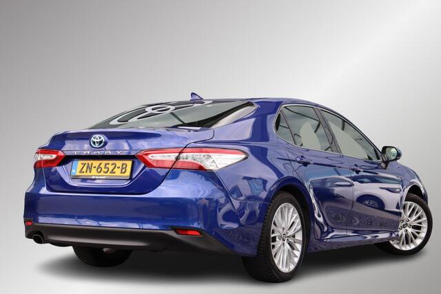 Toyota CAMRY 2.5 Hybrid Premium, JBL, Climate control, LM velgen, Navi, stoelverwarming.