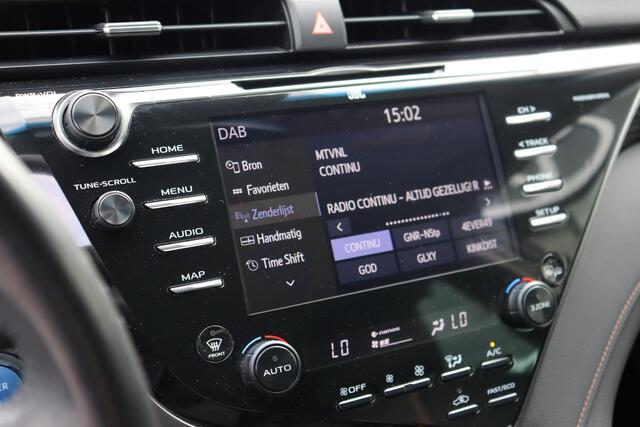 Toyota CAMRY 2.5 Hybrid Premium, JBL, Climate control, LM velgen, Navi, stoelverwarming.