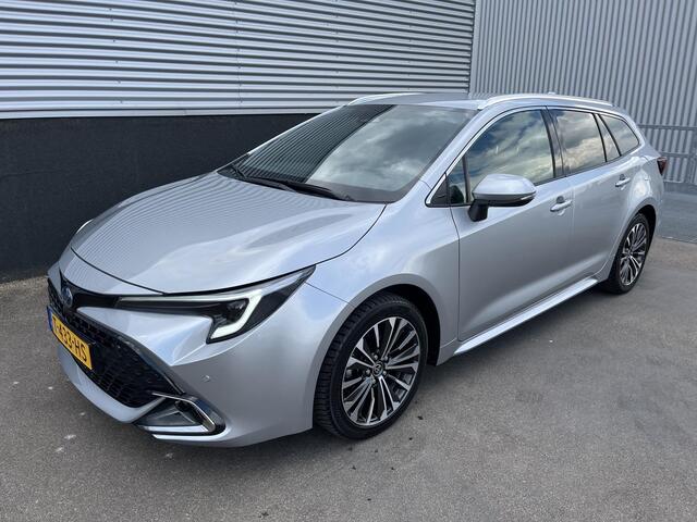 Toyota COROLLA Touring Sports 1.8 Hybrid First Edition CVT-Automaat AppleCarPlay / AndroidAuto - LM velgen - Metallic lak, Adaptieve Cruise control - Clamate Control