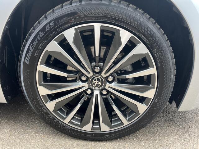 Toyota COROLLA Touring Sports 1.8 Hybrid First Edition CVT-Automaat AppleCarPlay / AndroidAuto - LM velgen - Metallic lak, Adaptieve Cruise control - Clamate Control