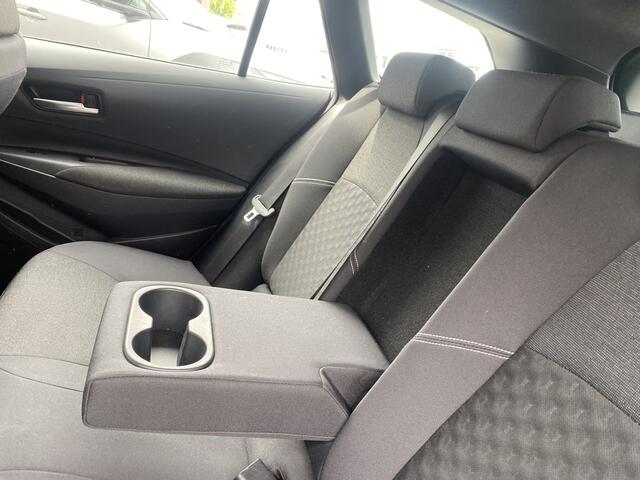 Toyota COROLLA Touring Sports Hybrid 140 Active Nieuwe Model NL Auto Navi Draadloos Carplay