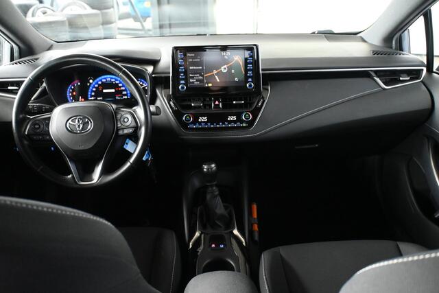 Toyota COROLLA Touring Sports 1.2 Turbo First Edition BTW Ecc Navigatie LED 100% Onderhouden! Inruil Mogelijk!