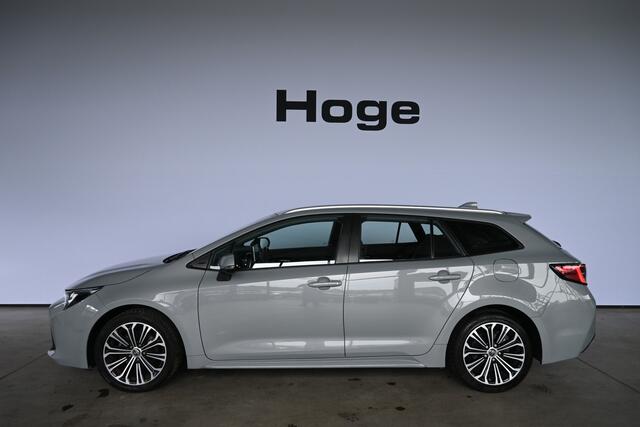 Toyota COROLLA Touring Sports 1.2 Turbo First Edition BTW Ecc Navigatie LED 100% Onderhouden! Inruil Mogelijk!