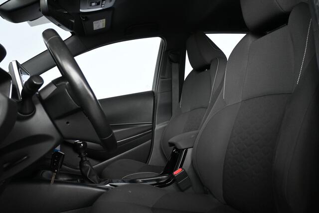 Toyota COROLLA Touring Sports 1.2 Turbo First Edition BTW Ecc Navigatie LED 100% Onderhouden! Inruil Mogelijk!