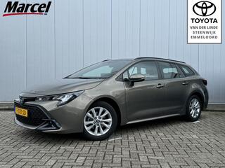 toyota-corolla-touring-sports-1.8-h